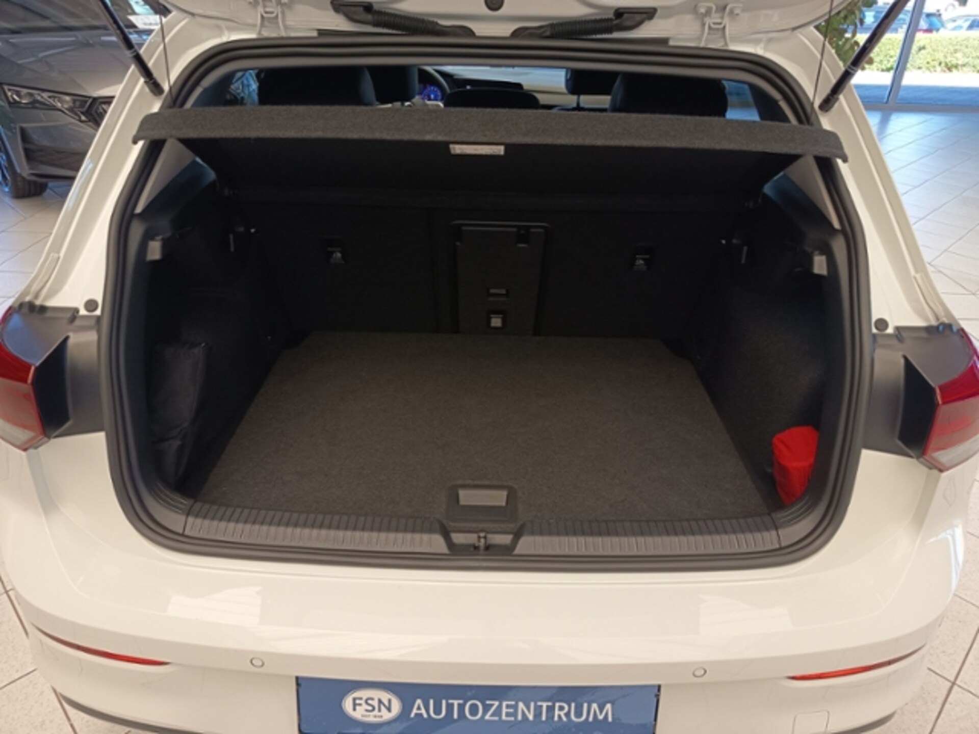 Volkswagen Golf Active
