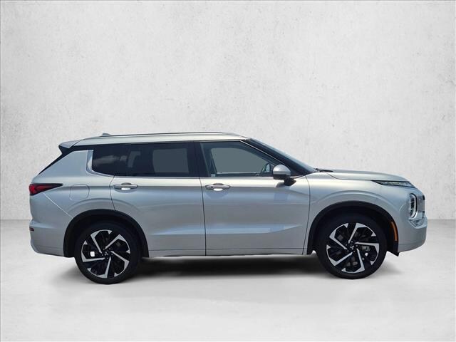 2023 Mitsubishi Outlander