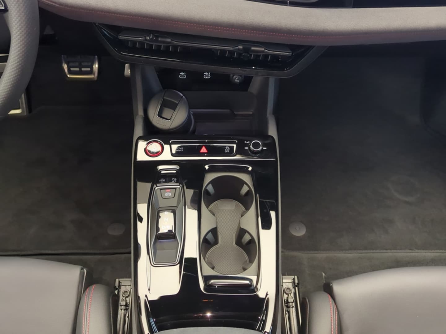 Bild über Audi A6 Sportback e-tron e-tron - für weitere Informationen kontaktieren Sie den Audi Partner