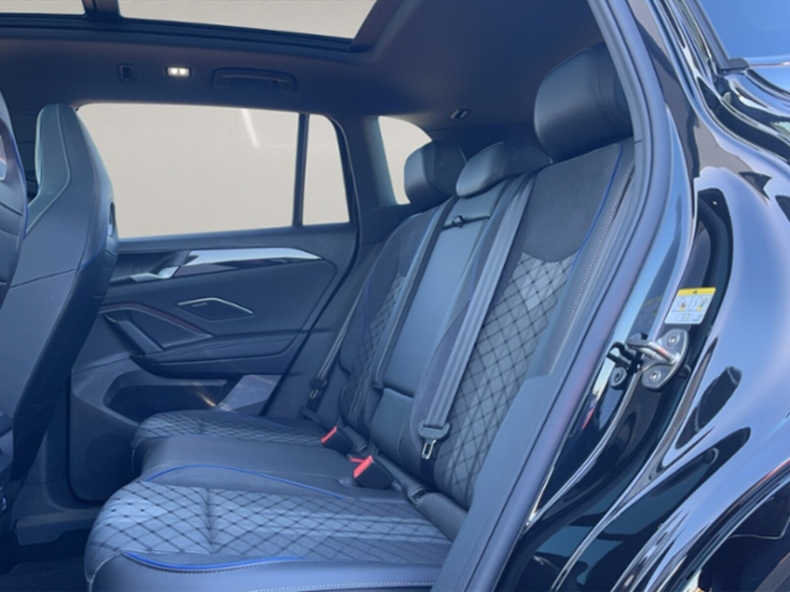 Volkswagen Tiguan – Bild 10