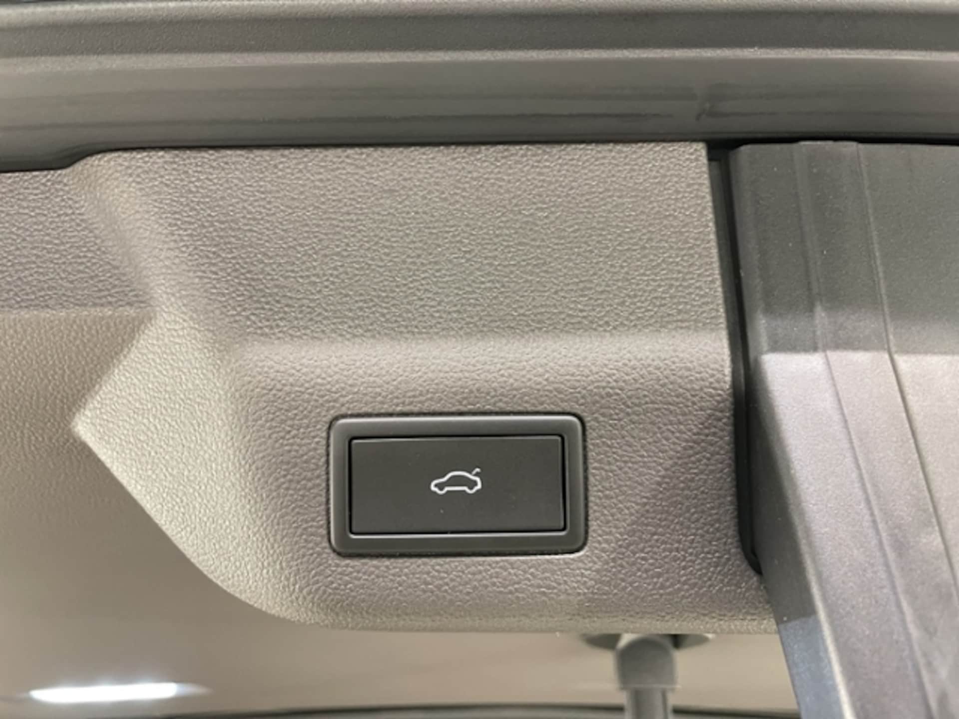 Volkswagen Multivan Style