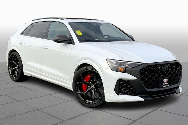 2026 Audi RS Q8 SUV performance