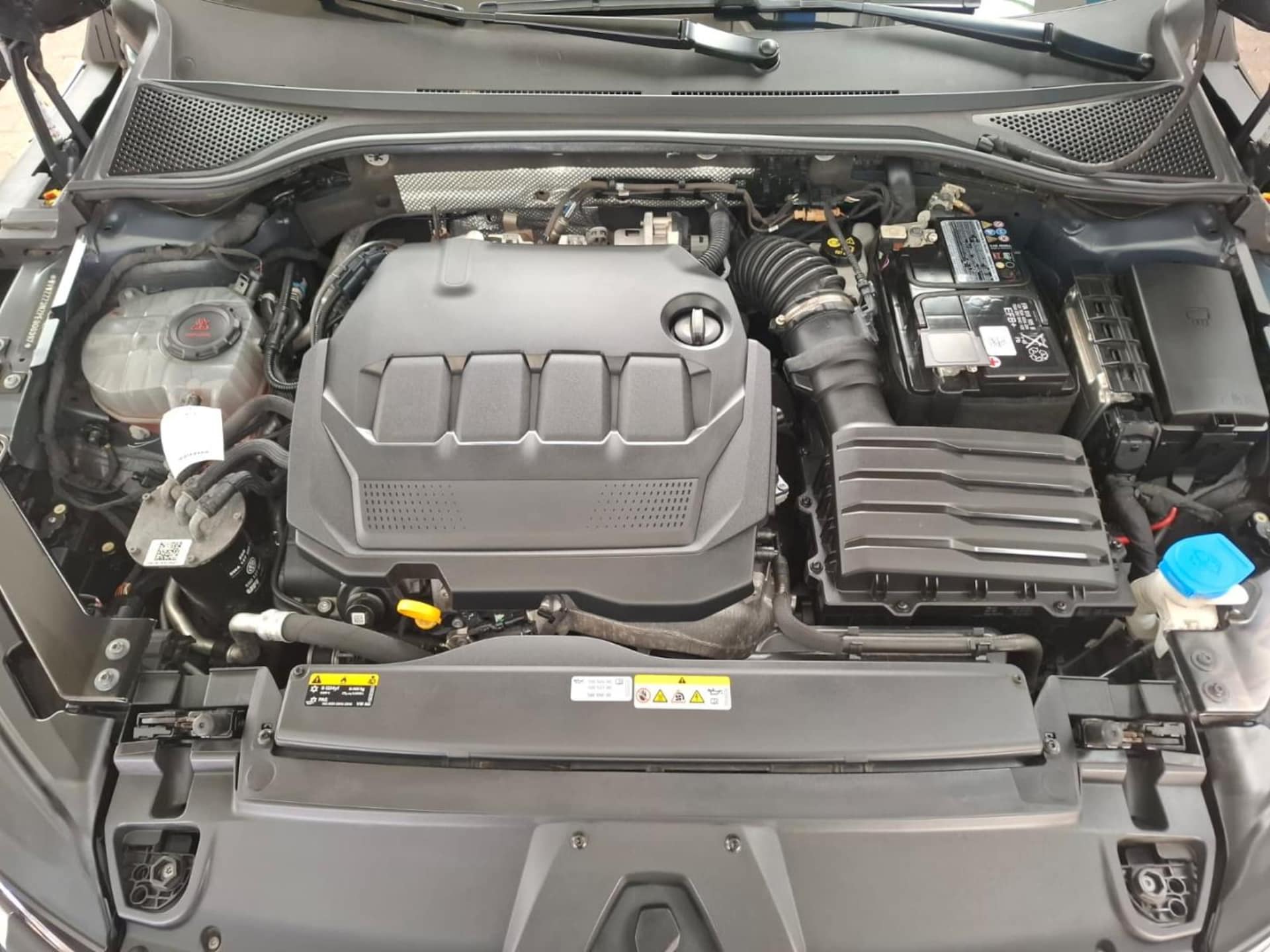 Volkswagen Arteon R-Line