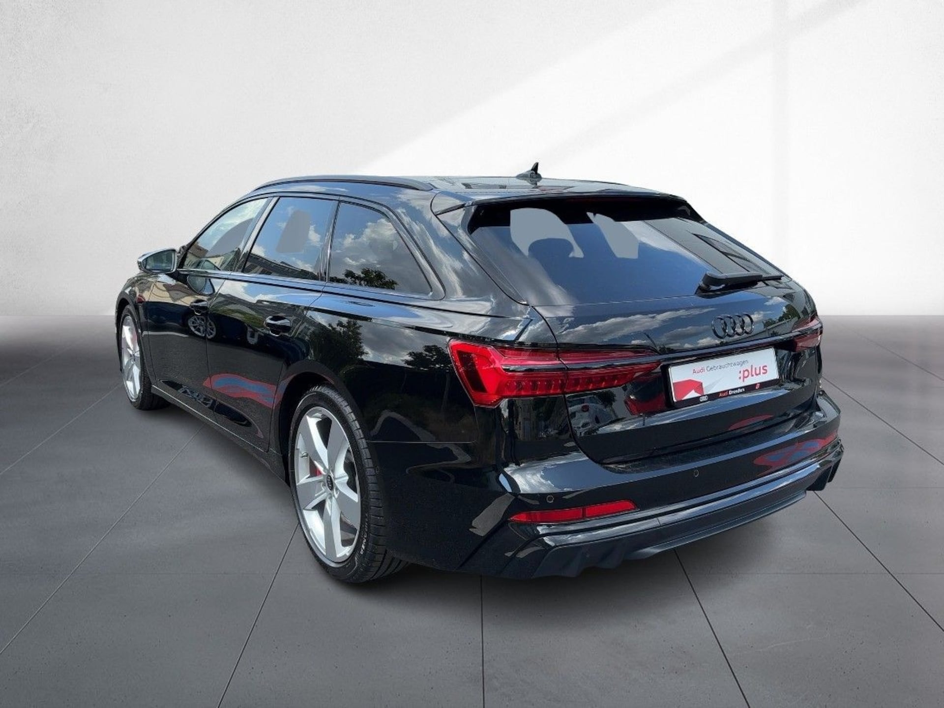Audi S6 Avant