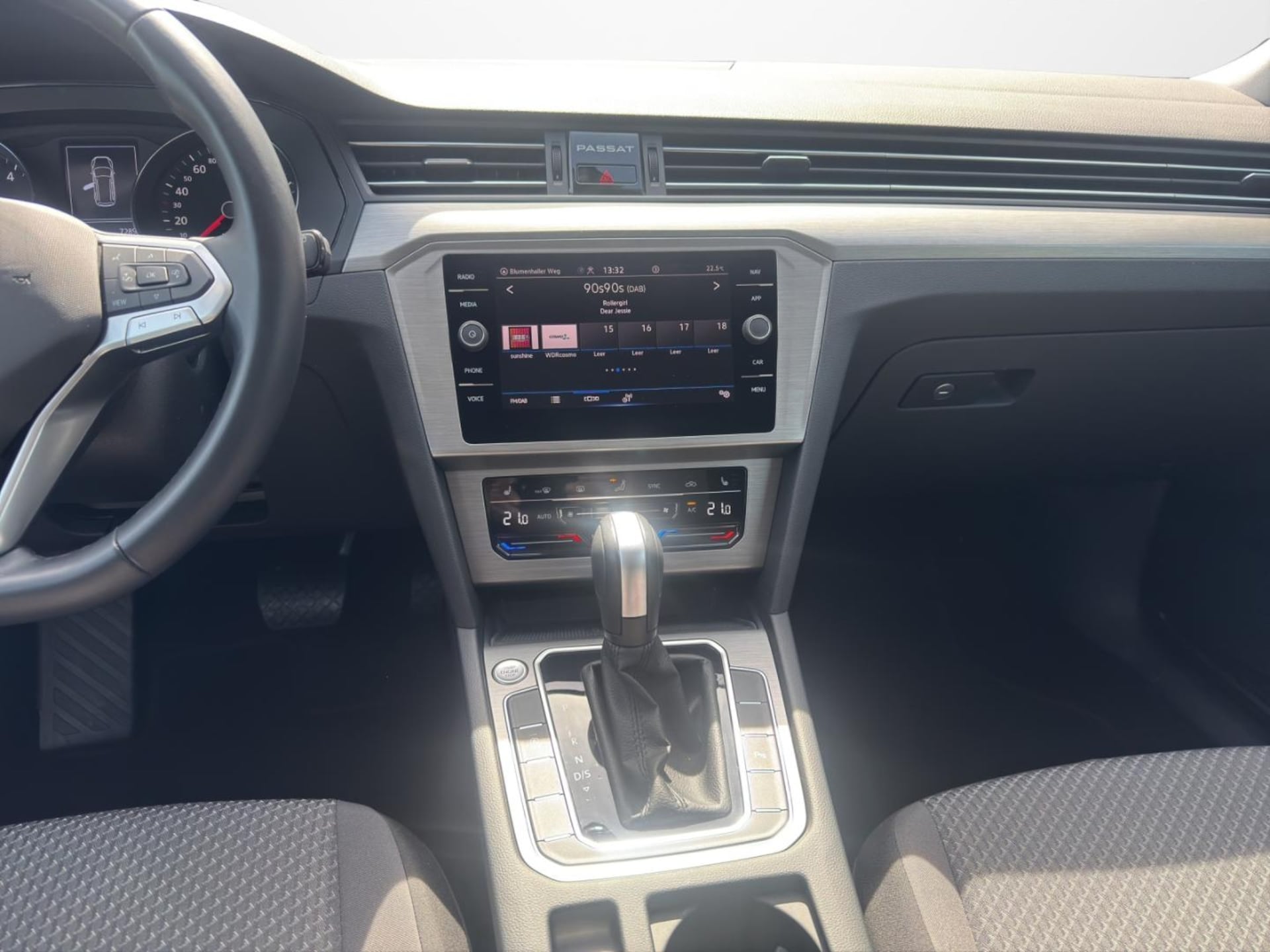 Volkswagen Passat Variant Conceptline