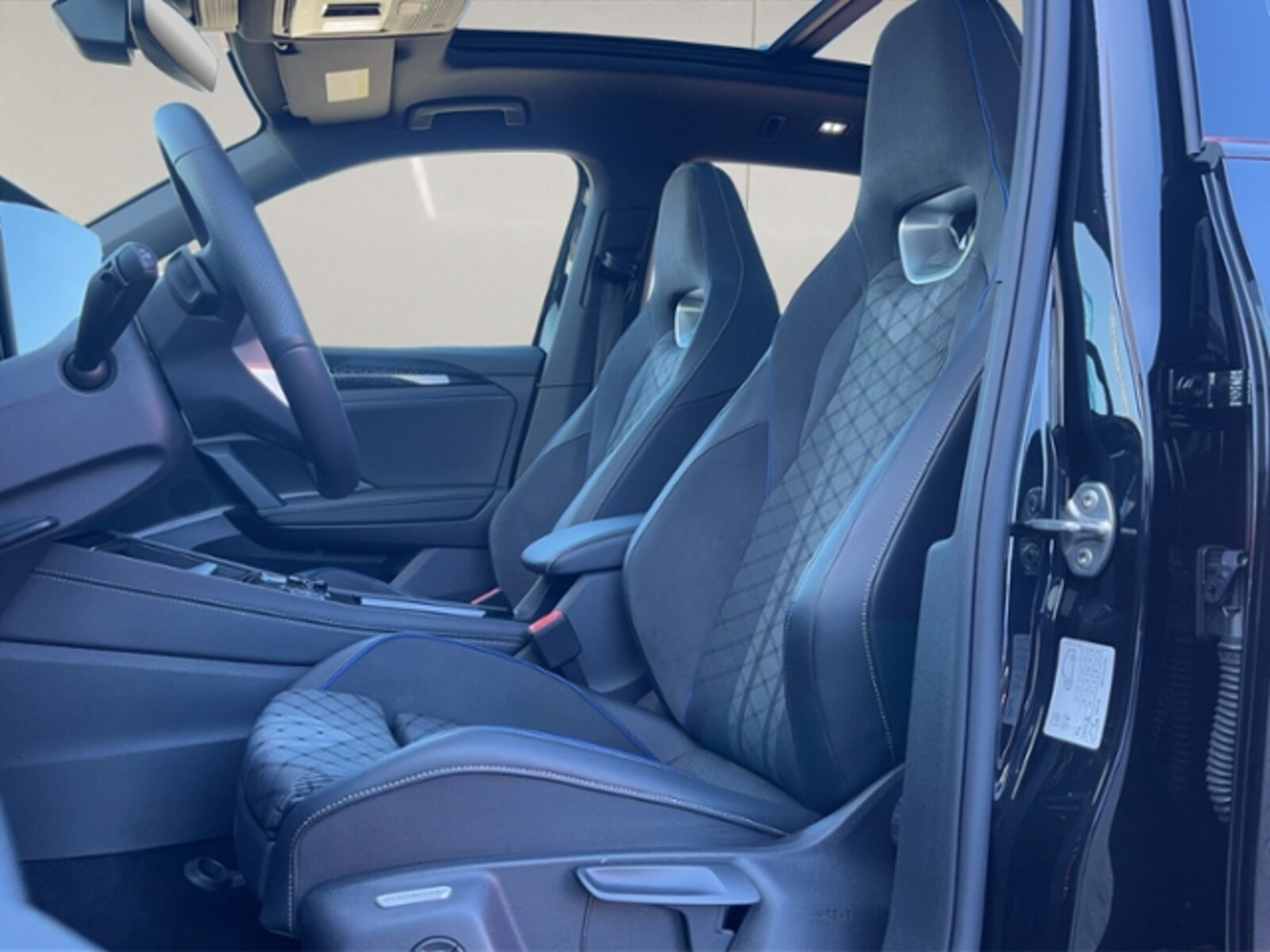 Volkswagen Tiguan – Bild 11