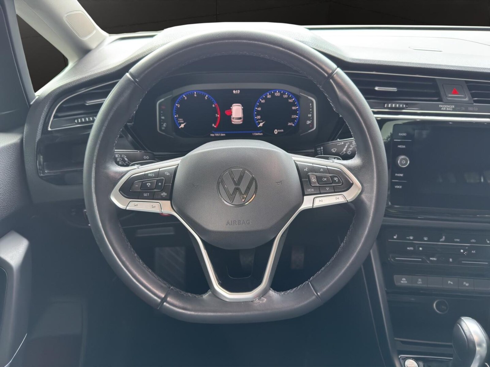 Volkswagen Touran – Bild 9