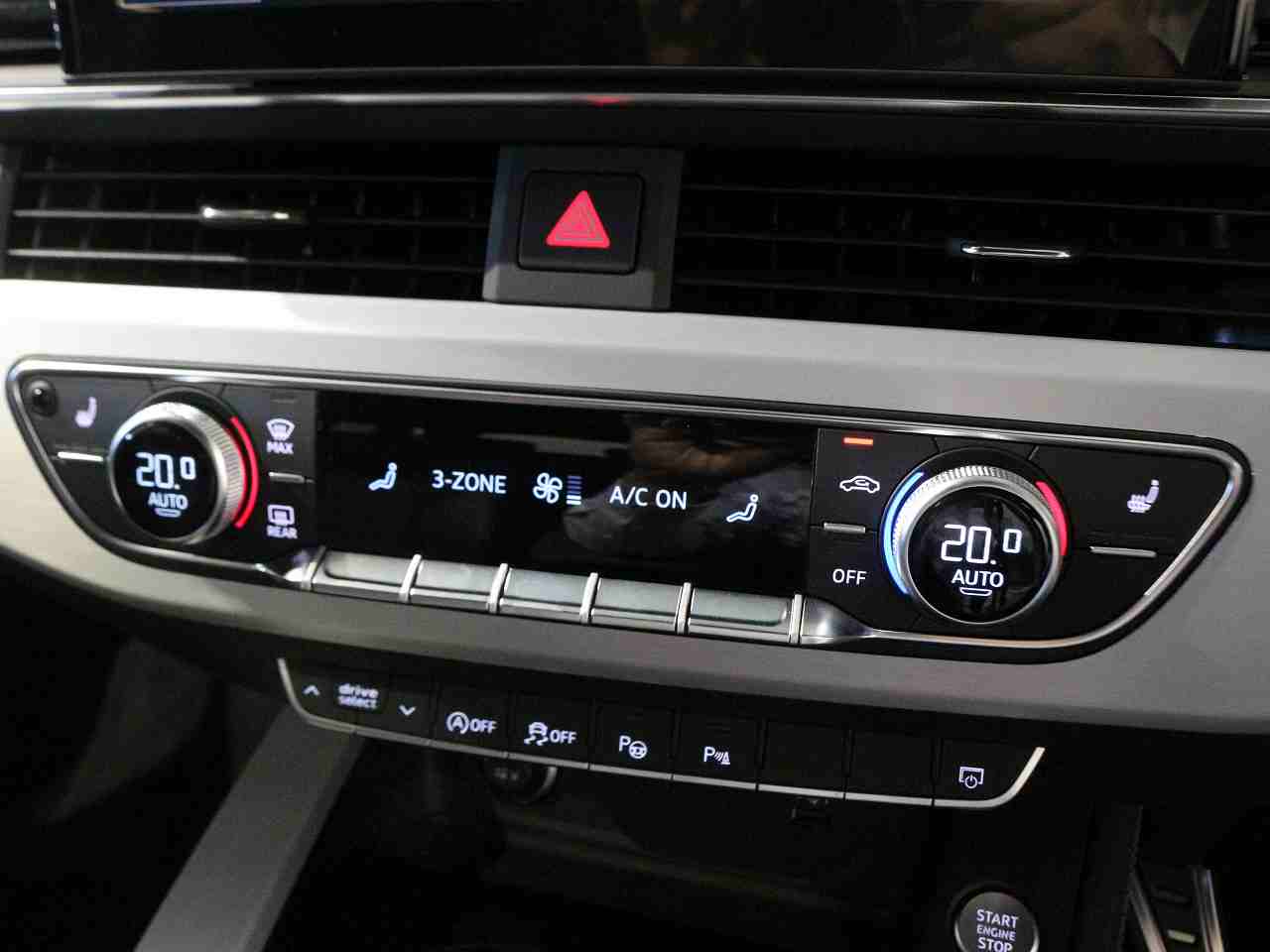 Image about Audi A4 Avant 40 TDI quattro S line
