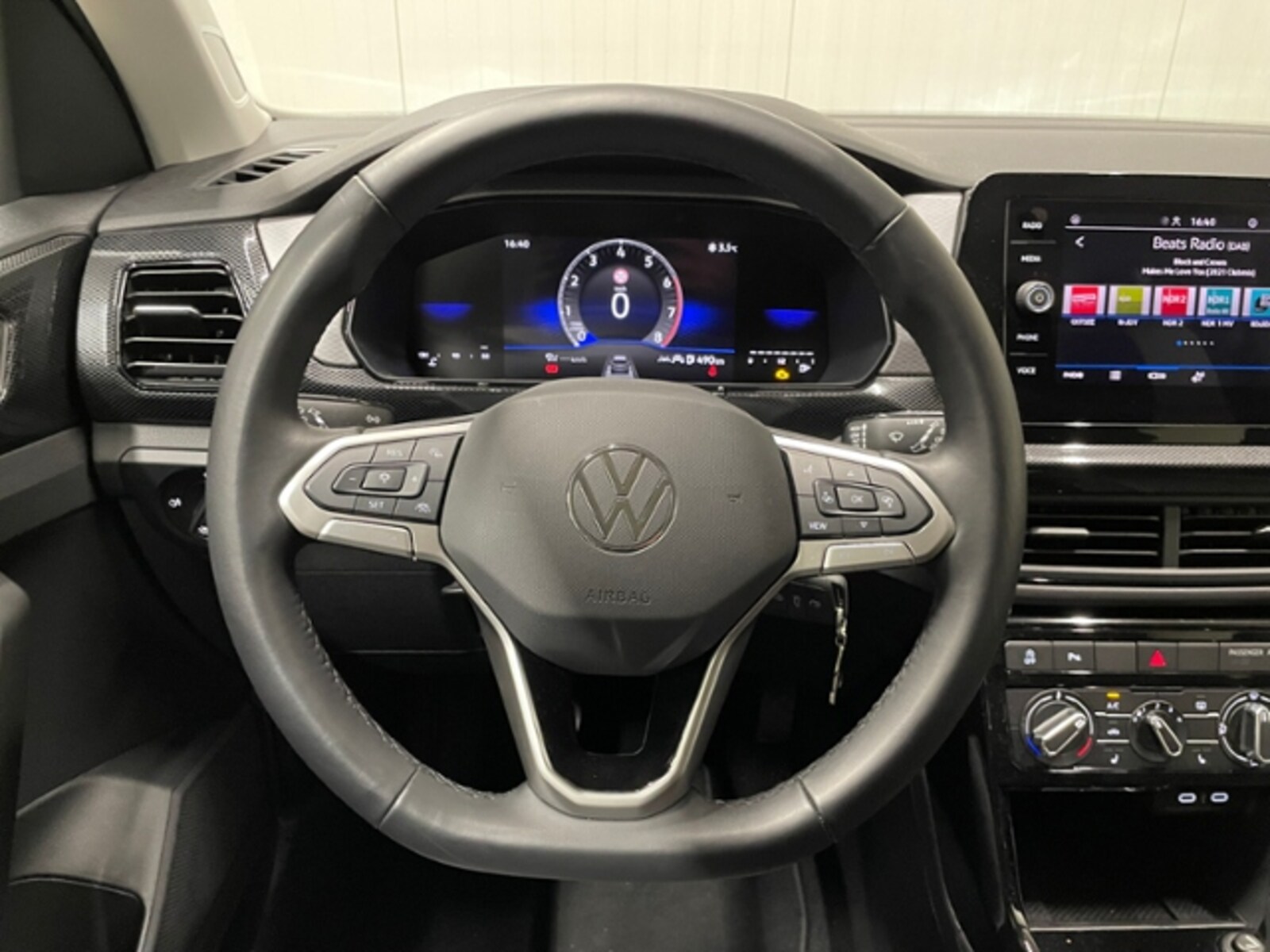 Volkswagen T-Cross – Bild 11