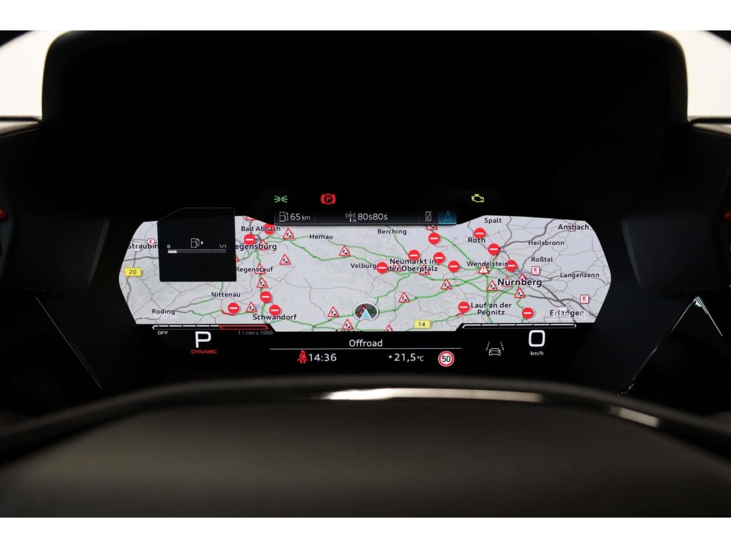 Bild über Audi RS 3 Limousine TFSI quattro 294 kW S tronic - für weitere Informationen kontaktieren Sie den Audi Partner