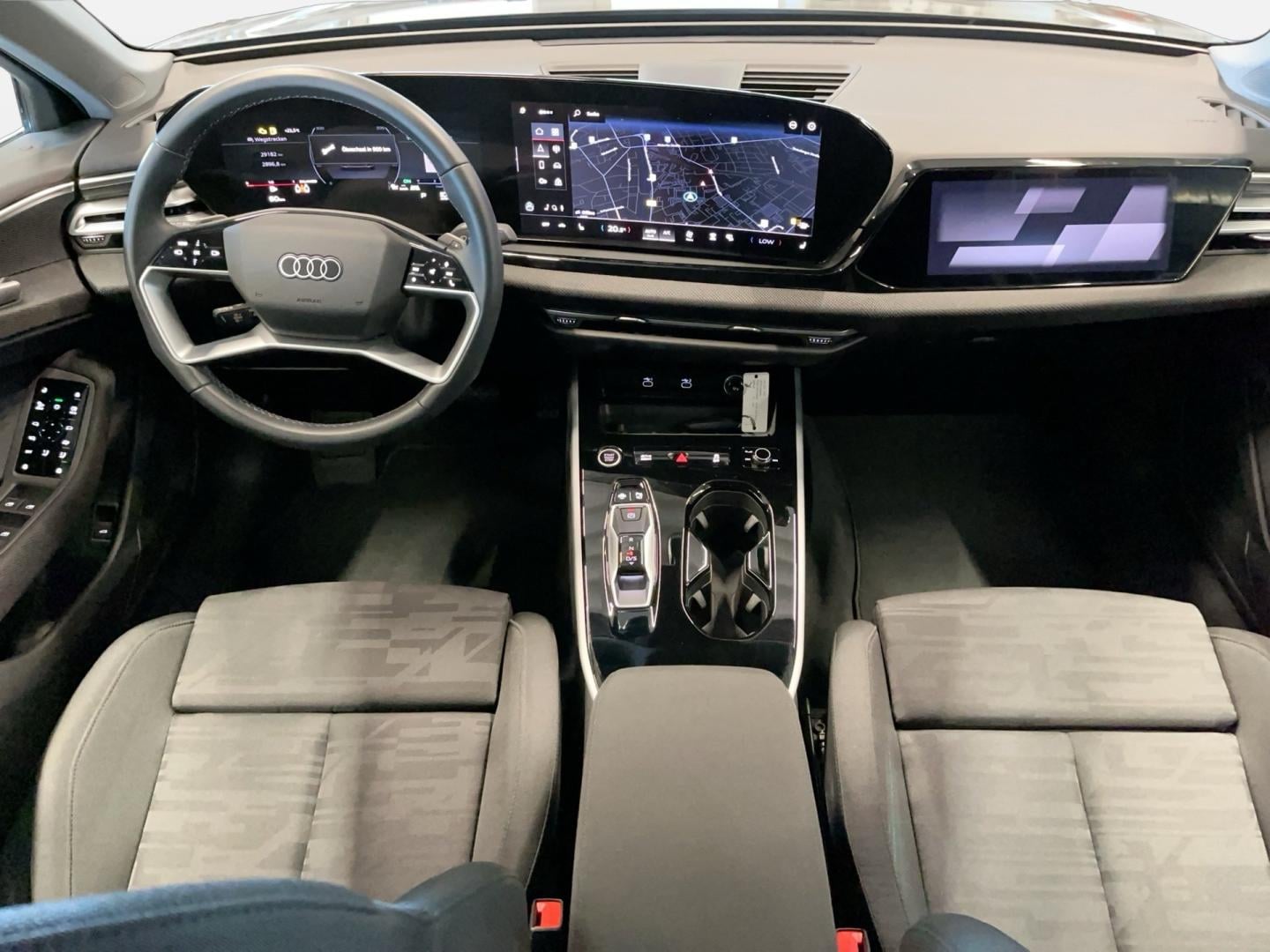 Bild über Audi A6 Limousine TDI 150 kW S tronic - für weitere Informationen kontaktieren Sie den Audi Partner