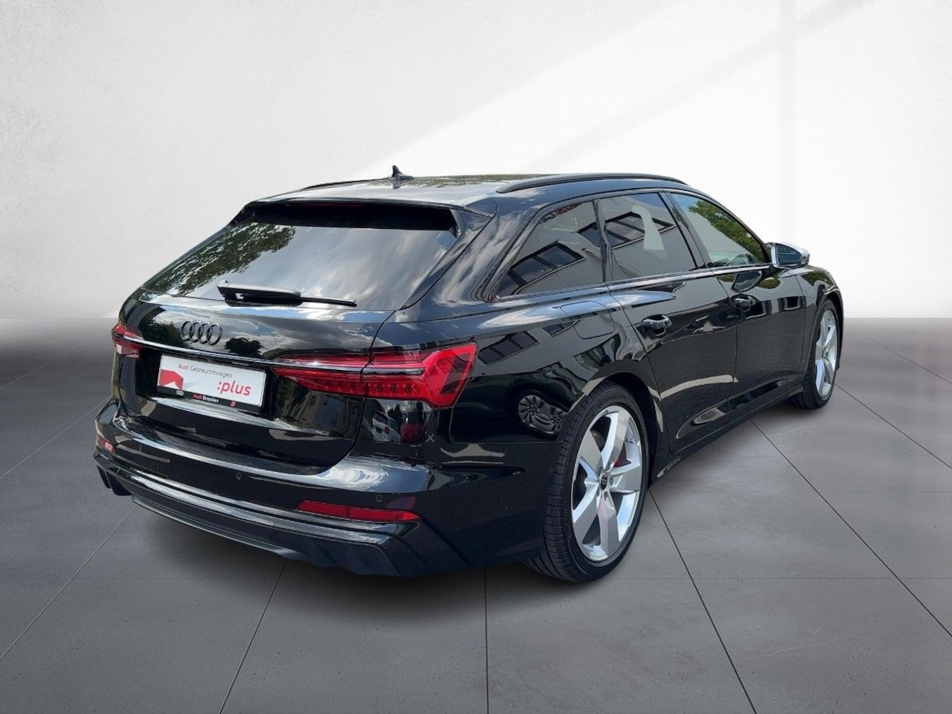 Audi S6 Avant