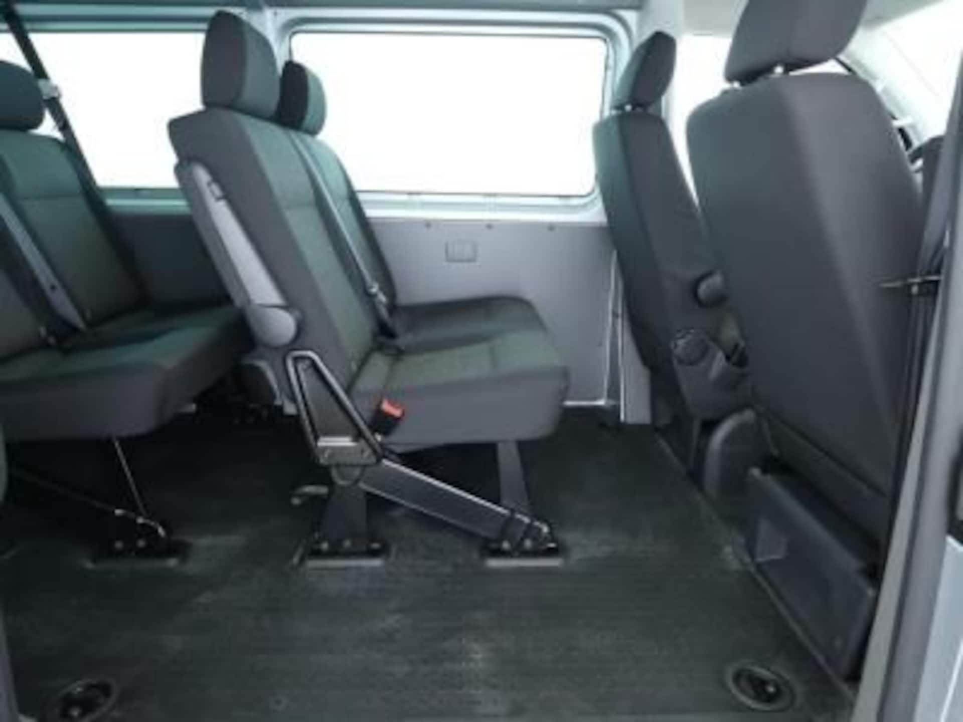 Volkswagen T6.1 Transporter Kombi langer Radstand