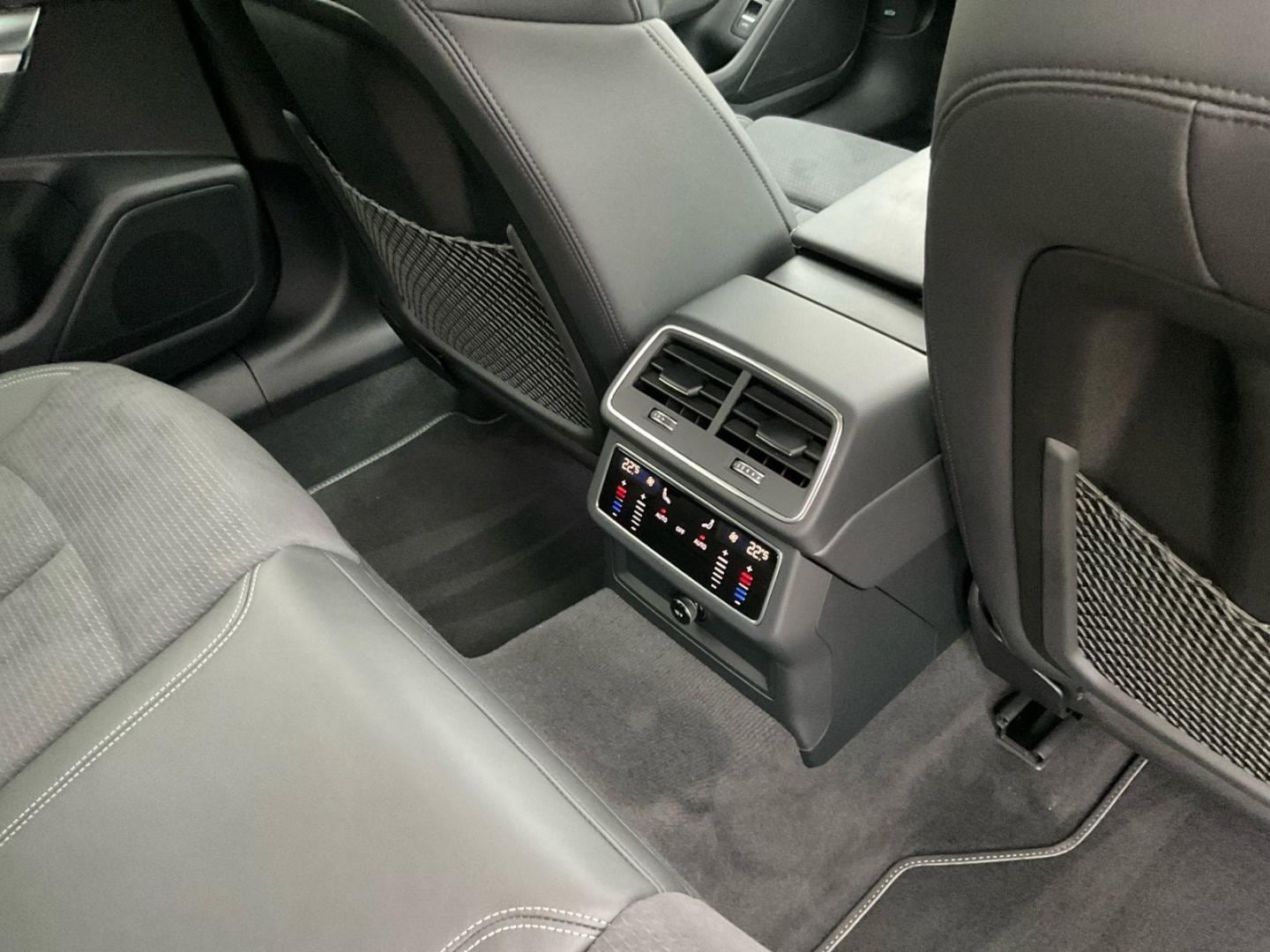 Image about Audi A6 Avant S line 40 TDI S tronic