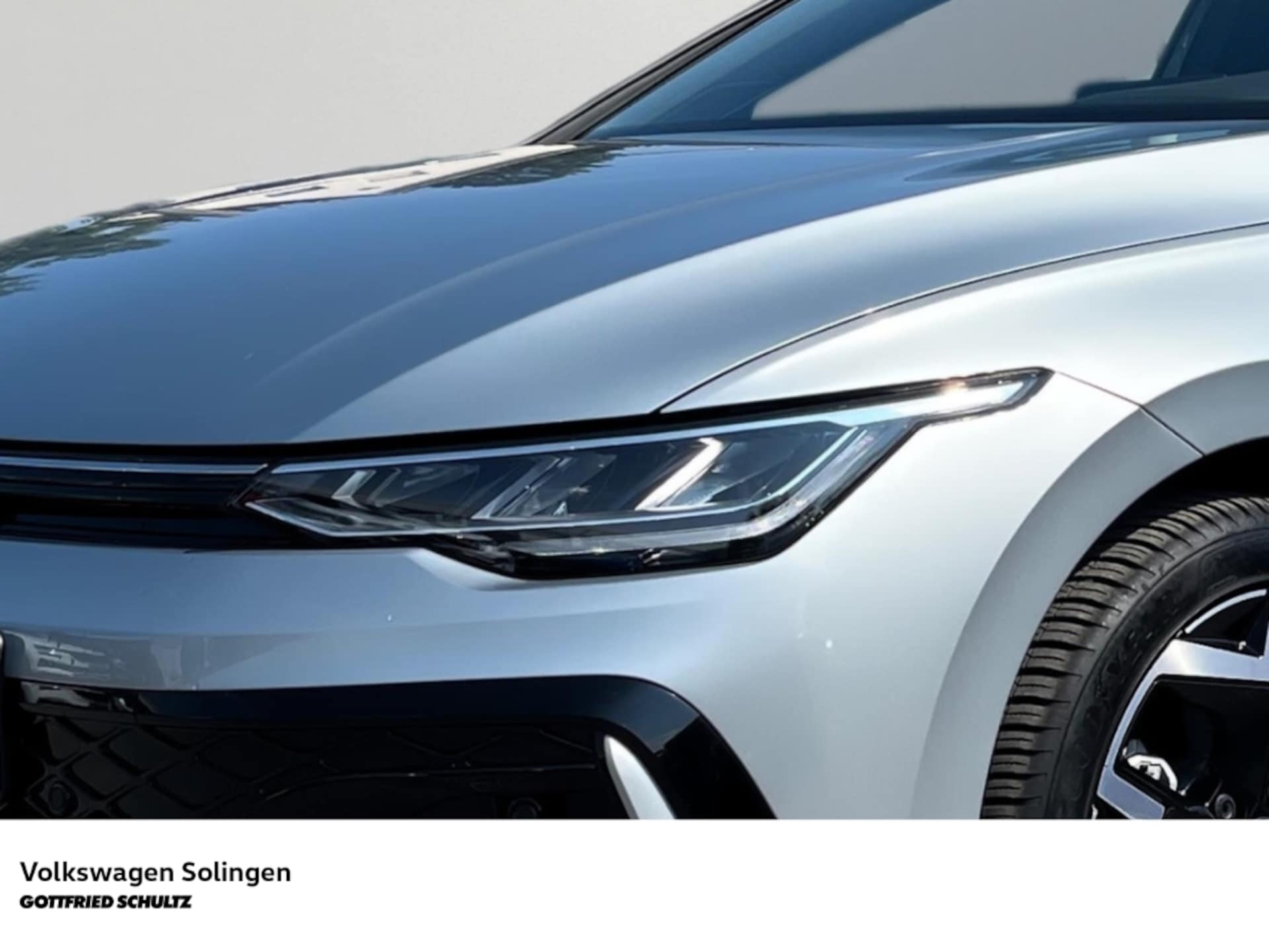 Volkswagen Golf R-Line