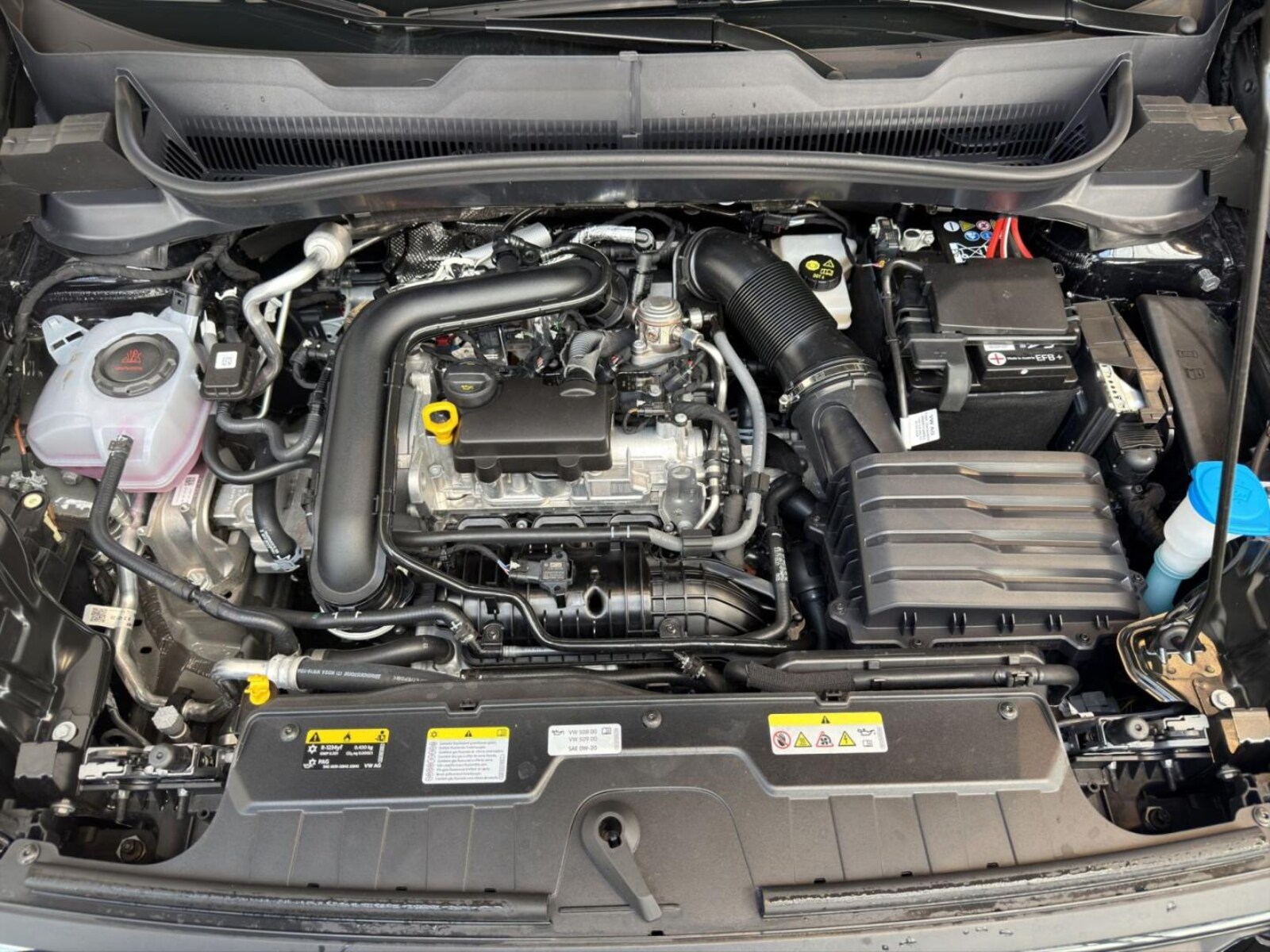 Volkswagen T-Cross – Bild 9