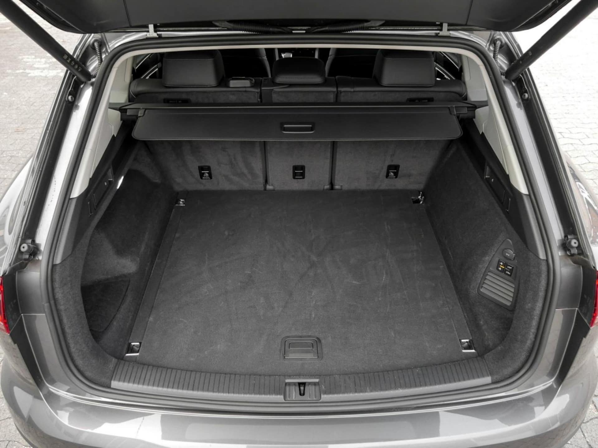 Volkswagen Touareg Basis-Modell