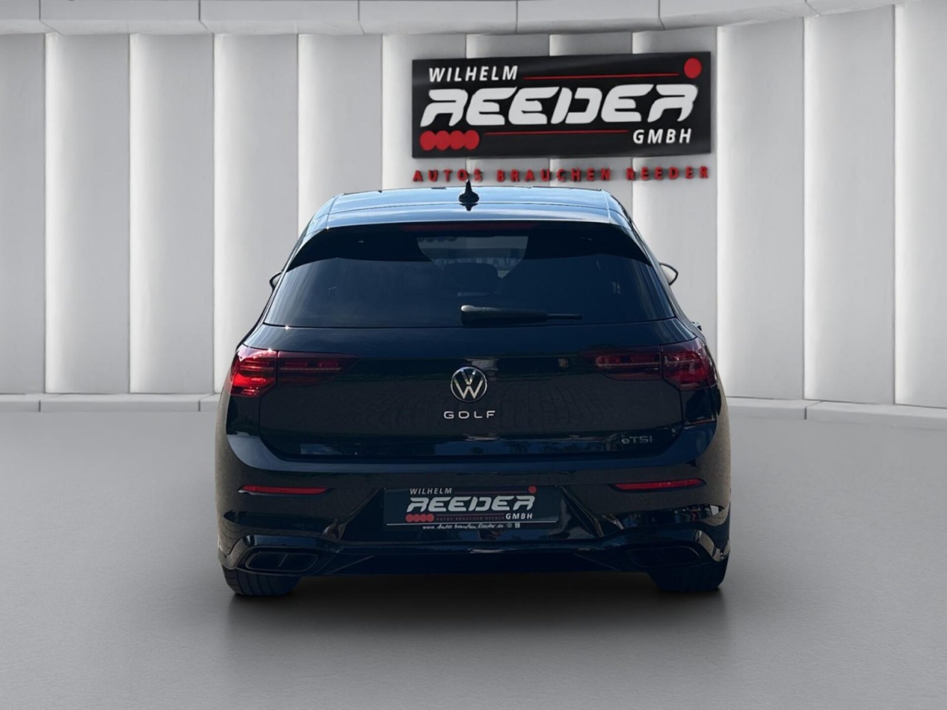 Volkswagen Golf R-Line