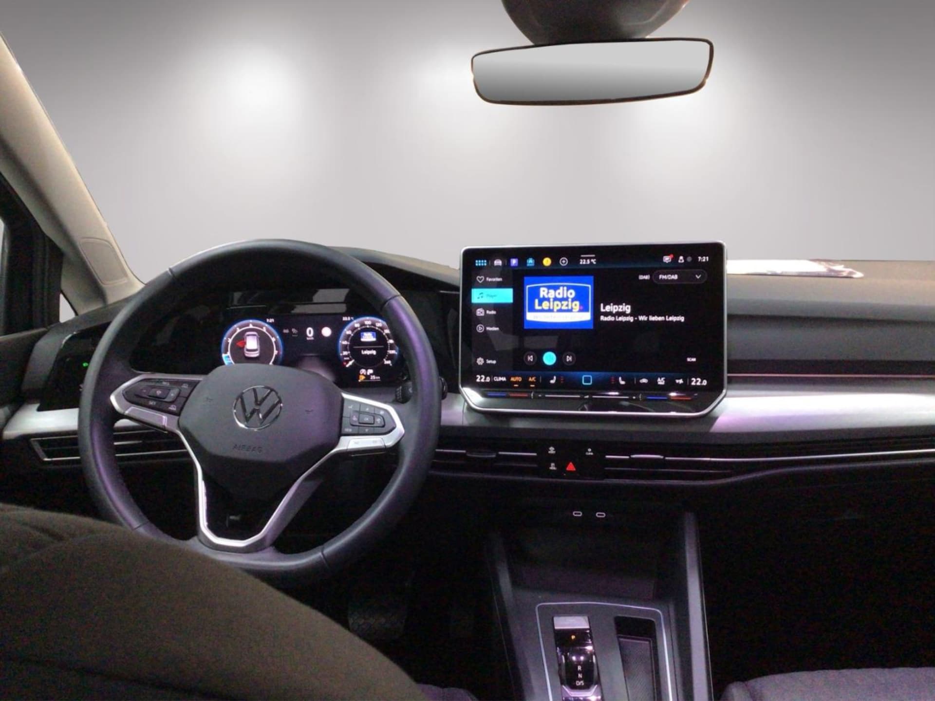 Volkswagen Golf Life