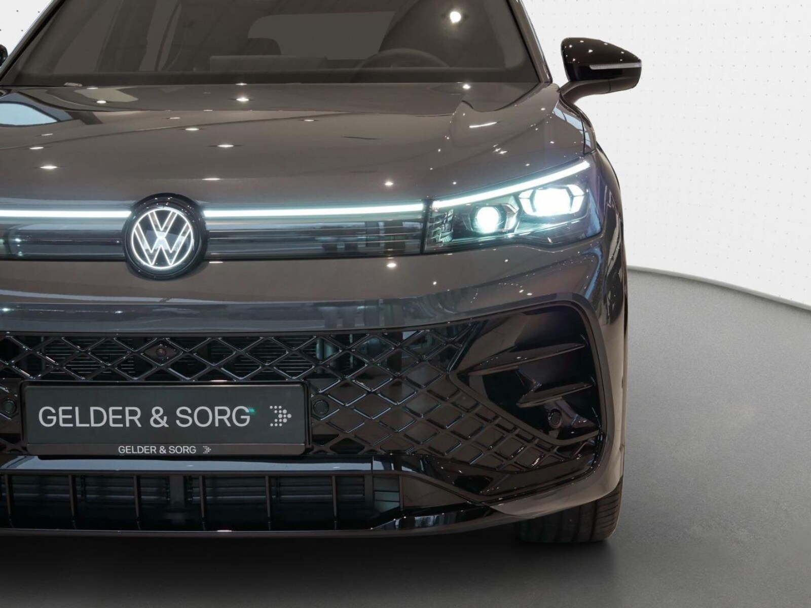 Volkswagen Tiguan – Bild 12