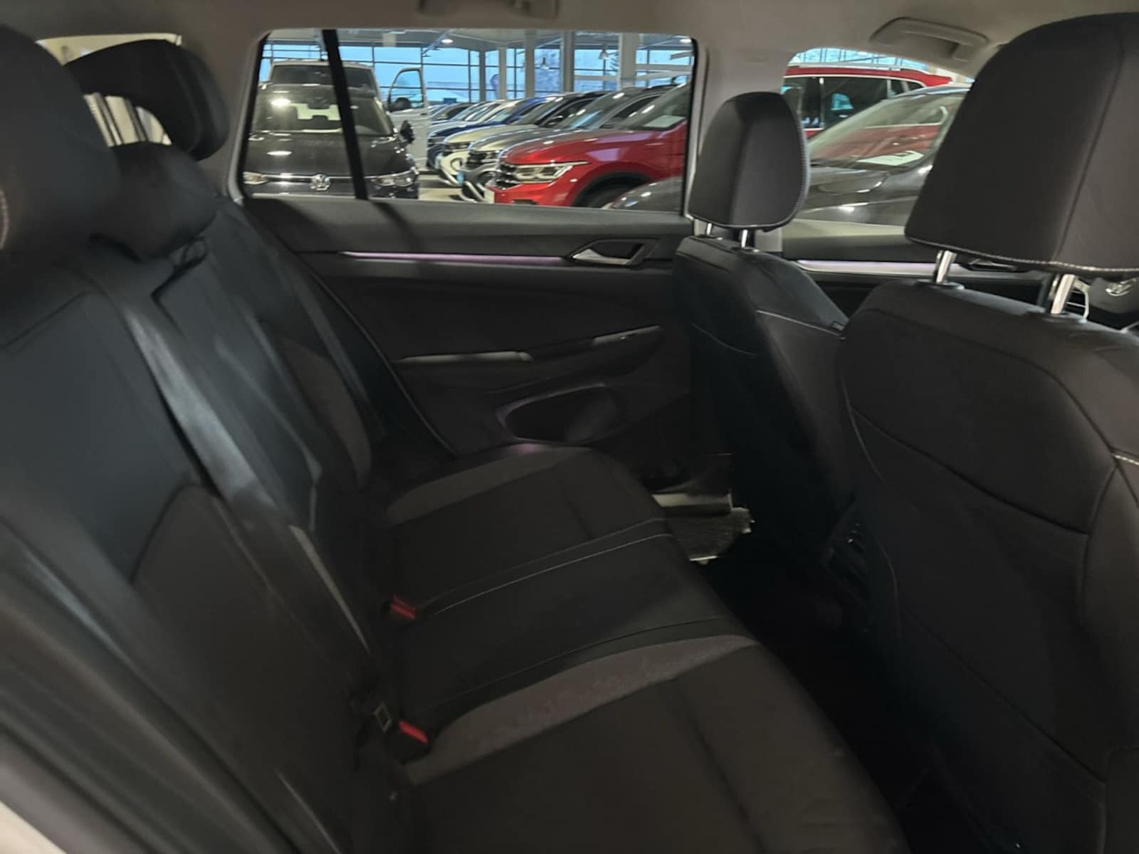 Volkswagen Golf Variant – Bild 6