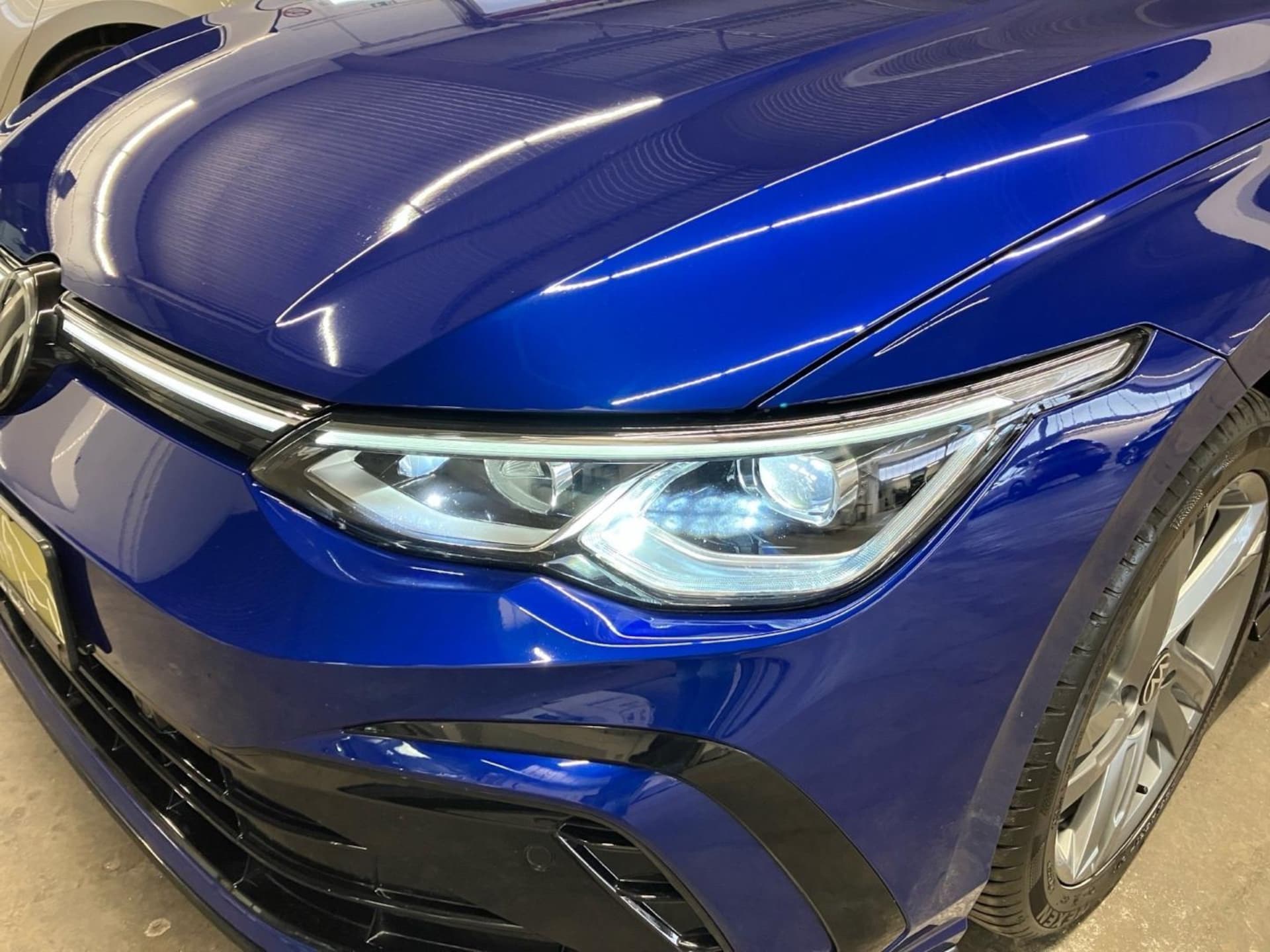 Volkswagen Golf R-Line