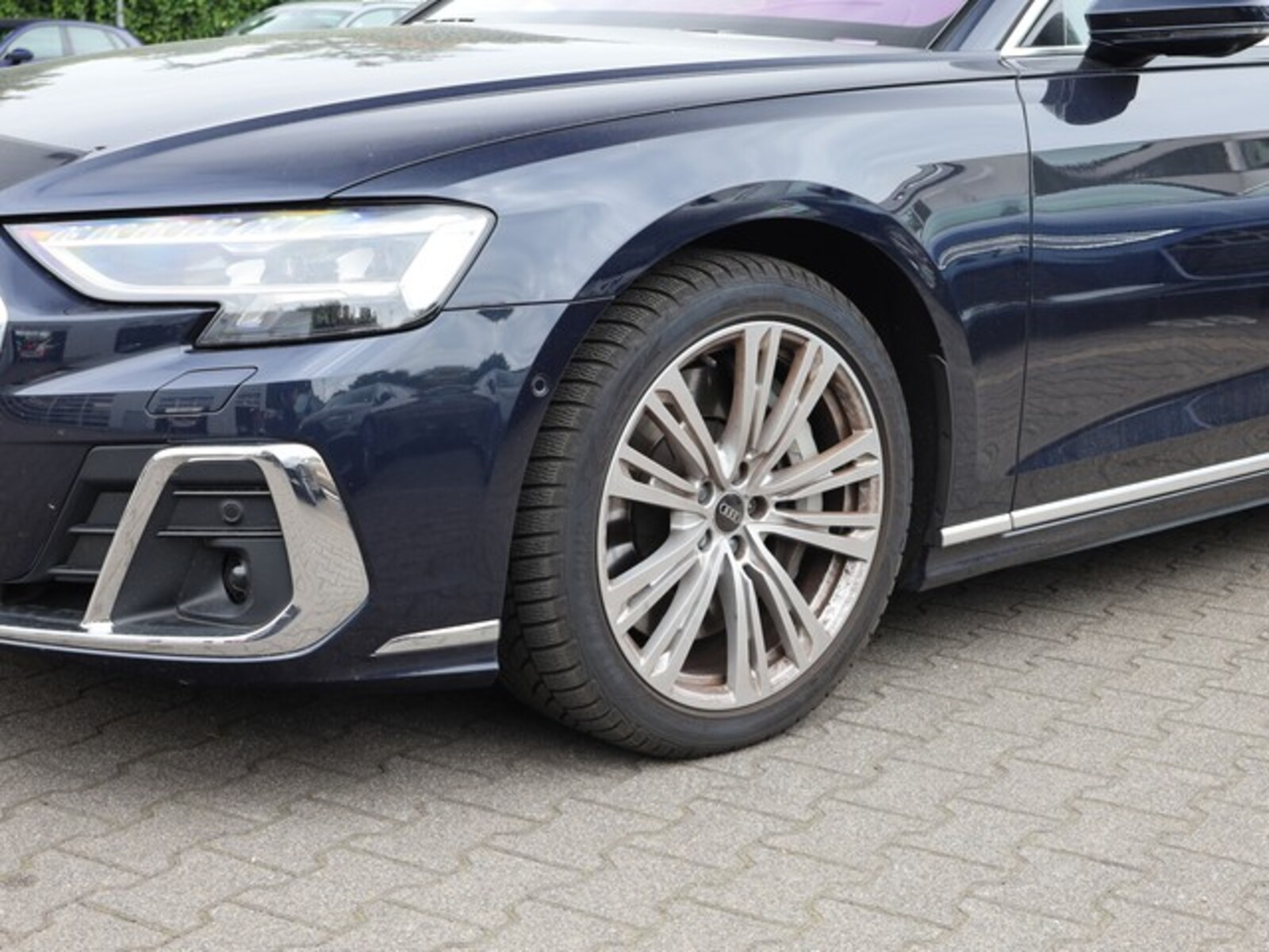 Audi A8 – Bild 11
