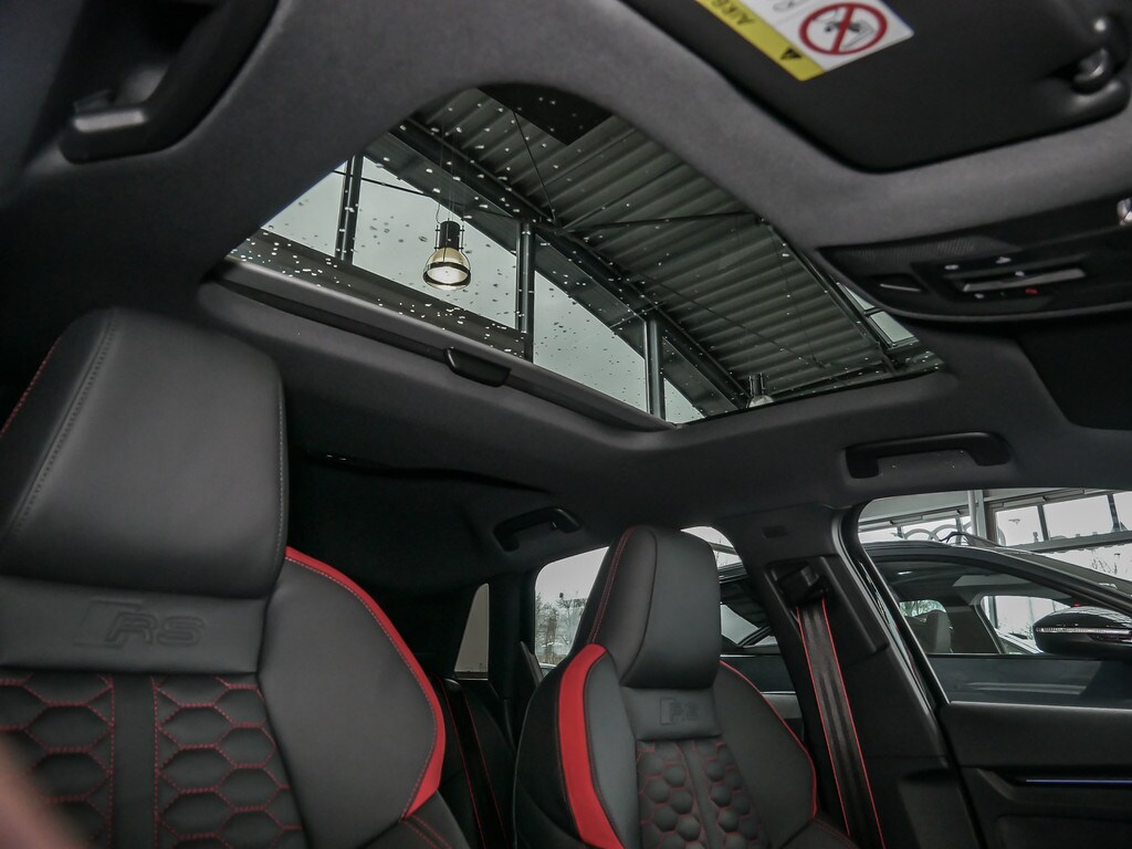 Image about Audi RS 3 Sportback TFSI quattro S tronic