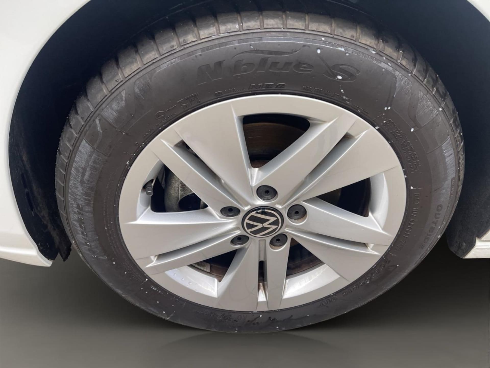 Volkswagen Golf Life