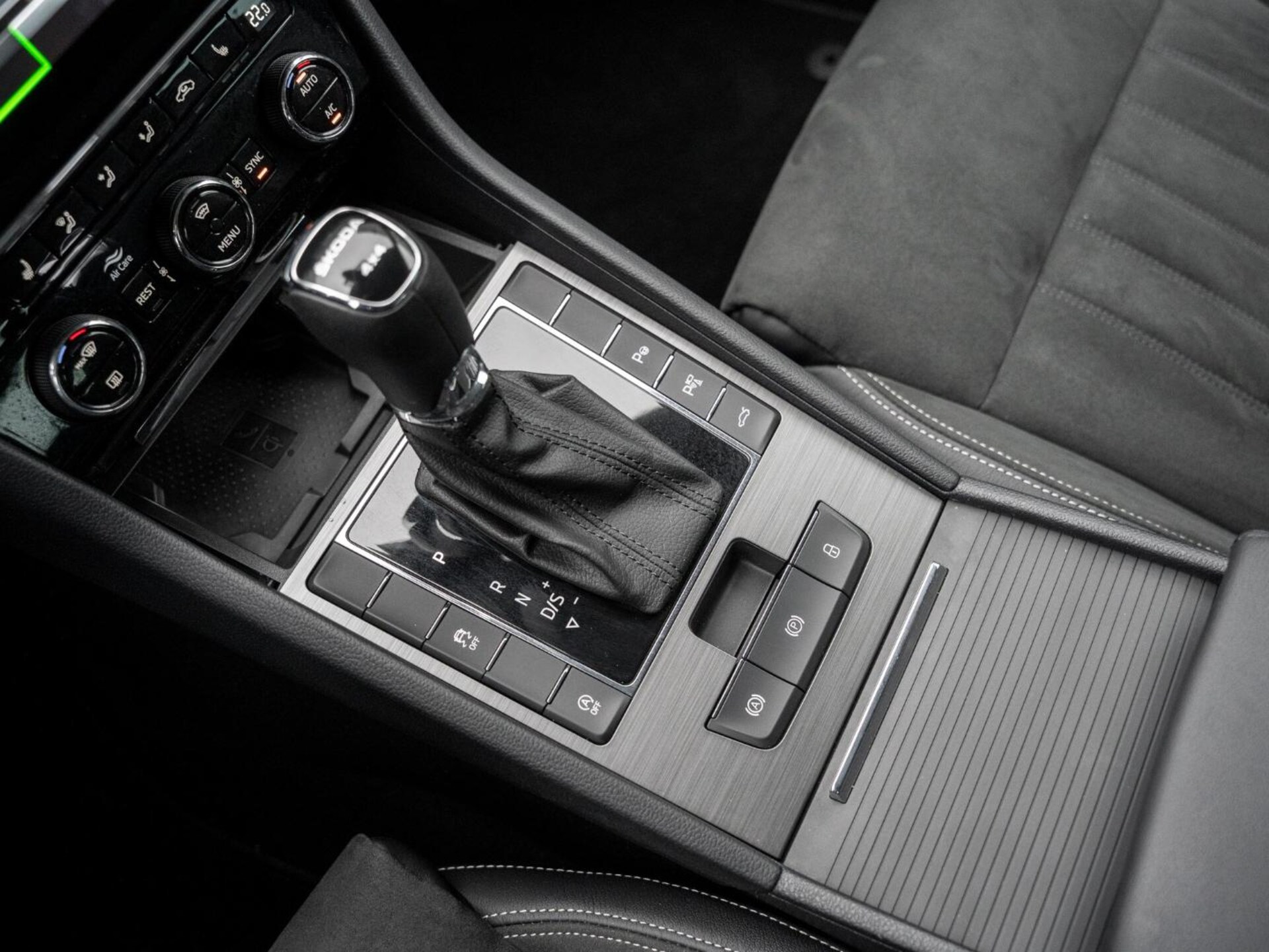 Skoda Superb Combi Style