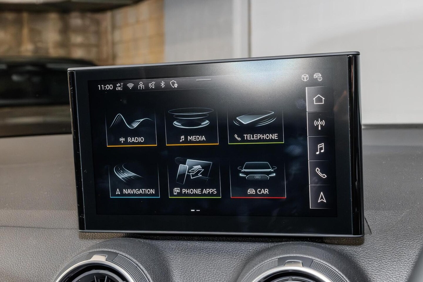 Image about Audi Q2 35 TFSI S tronic