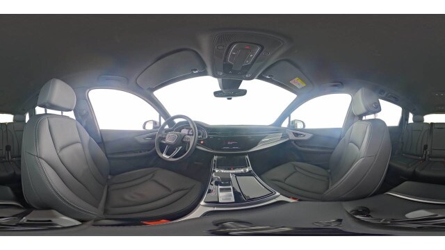 Image about Audi Q7 SUV TFSI e S line 55 TFSI e quattro tiptronic