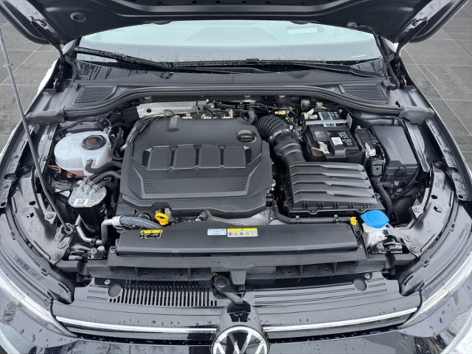 Volkswagen Golf Active
