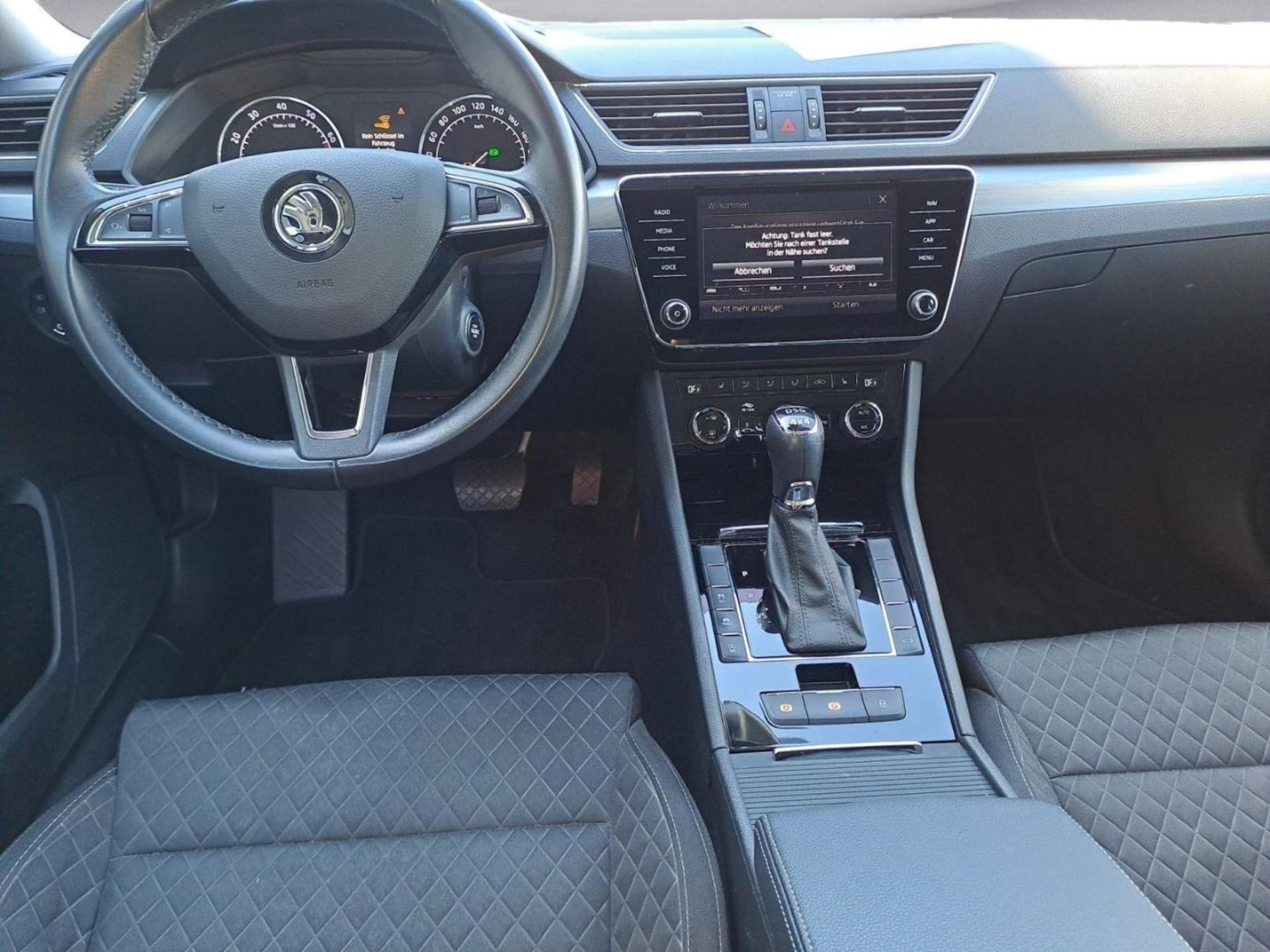 Skoda Superb Combi Style