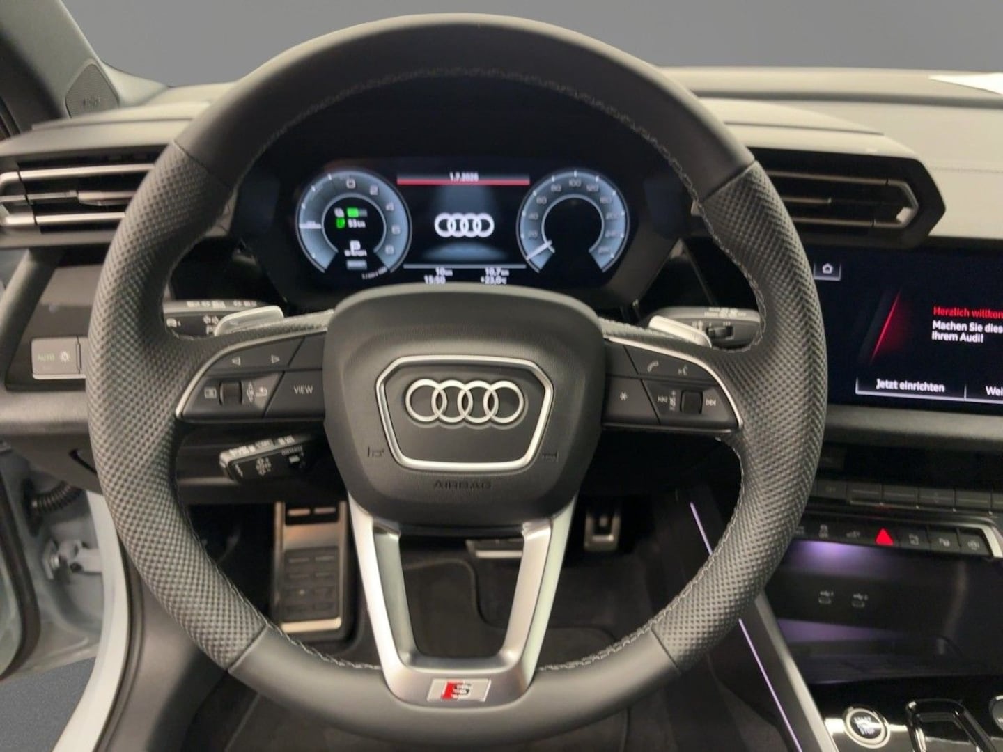 Bild über Audi A3 allstreet TFSI e TFSI e 150 kW S tronic - für weitere Informationen kontaktieren Sie den Audi Partner