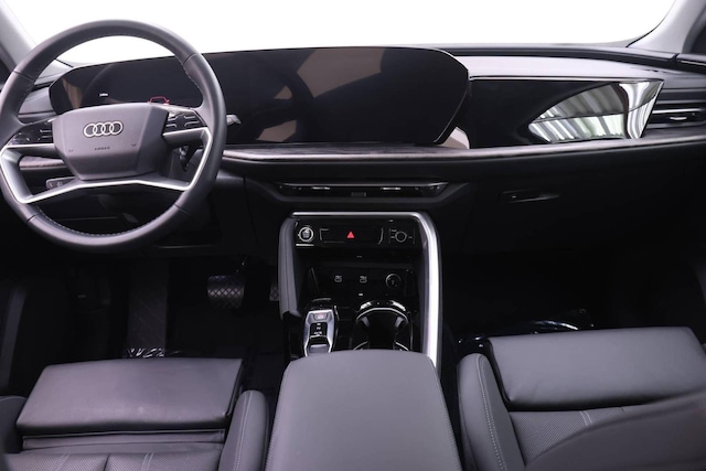 2025 Audi Q5 Premium Plus - Photo 8