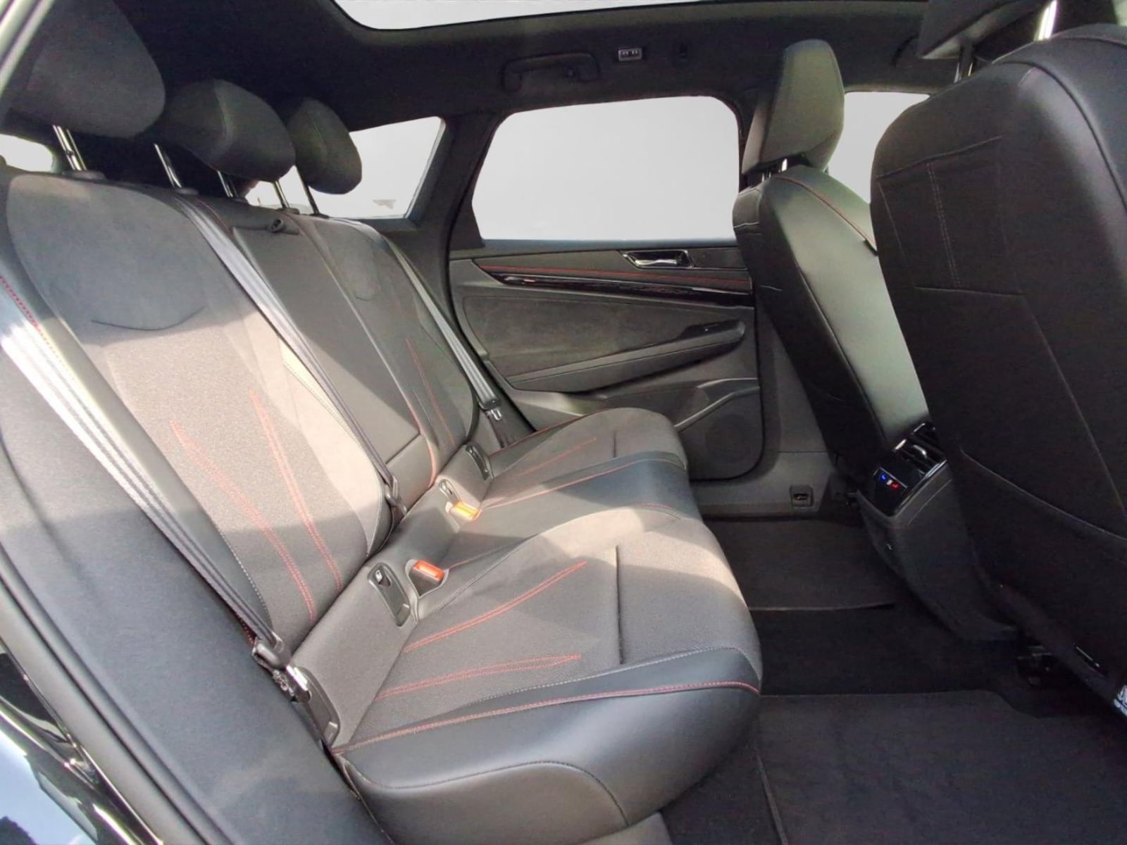Volkswagen ID.7 Tourer – Bild 6