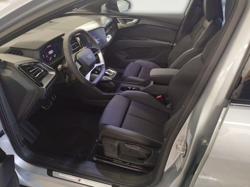 Image about Audi Q4 e-tron 45 e-tron quattro