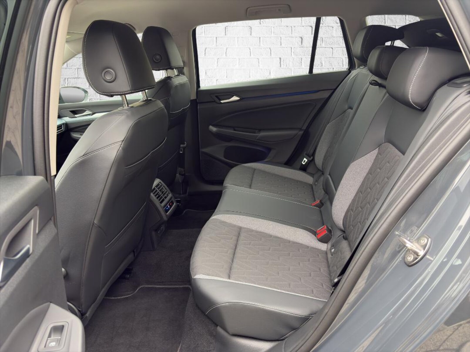Volkswagen Golf Variant – Bild 10