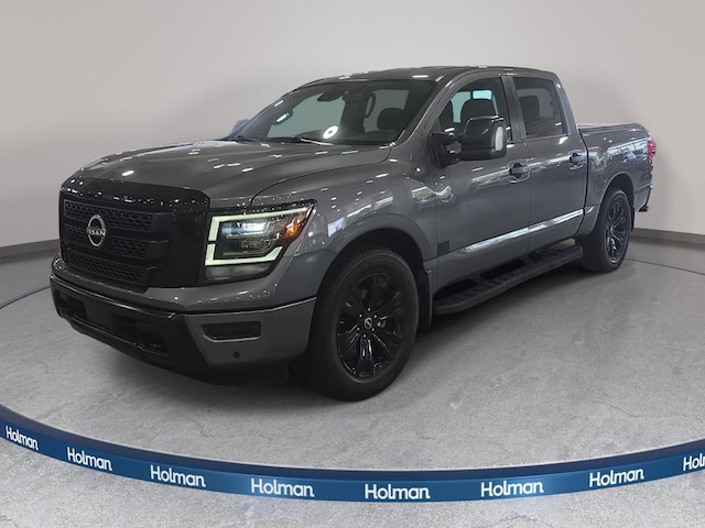 2024 Nissan Titan