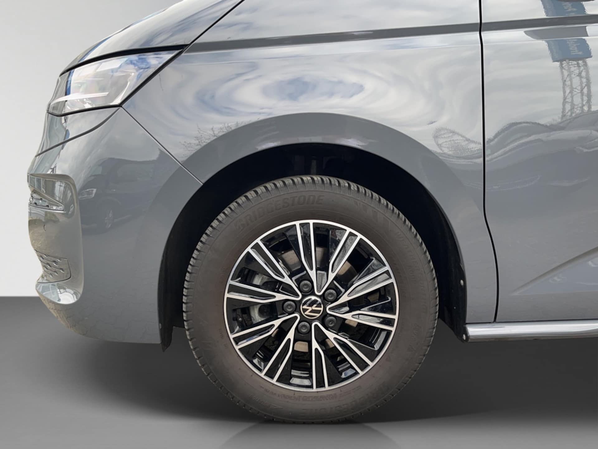 Volkswagen Multivan Basis-Modell