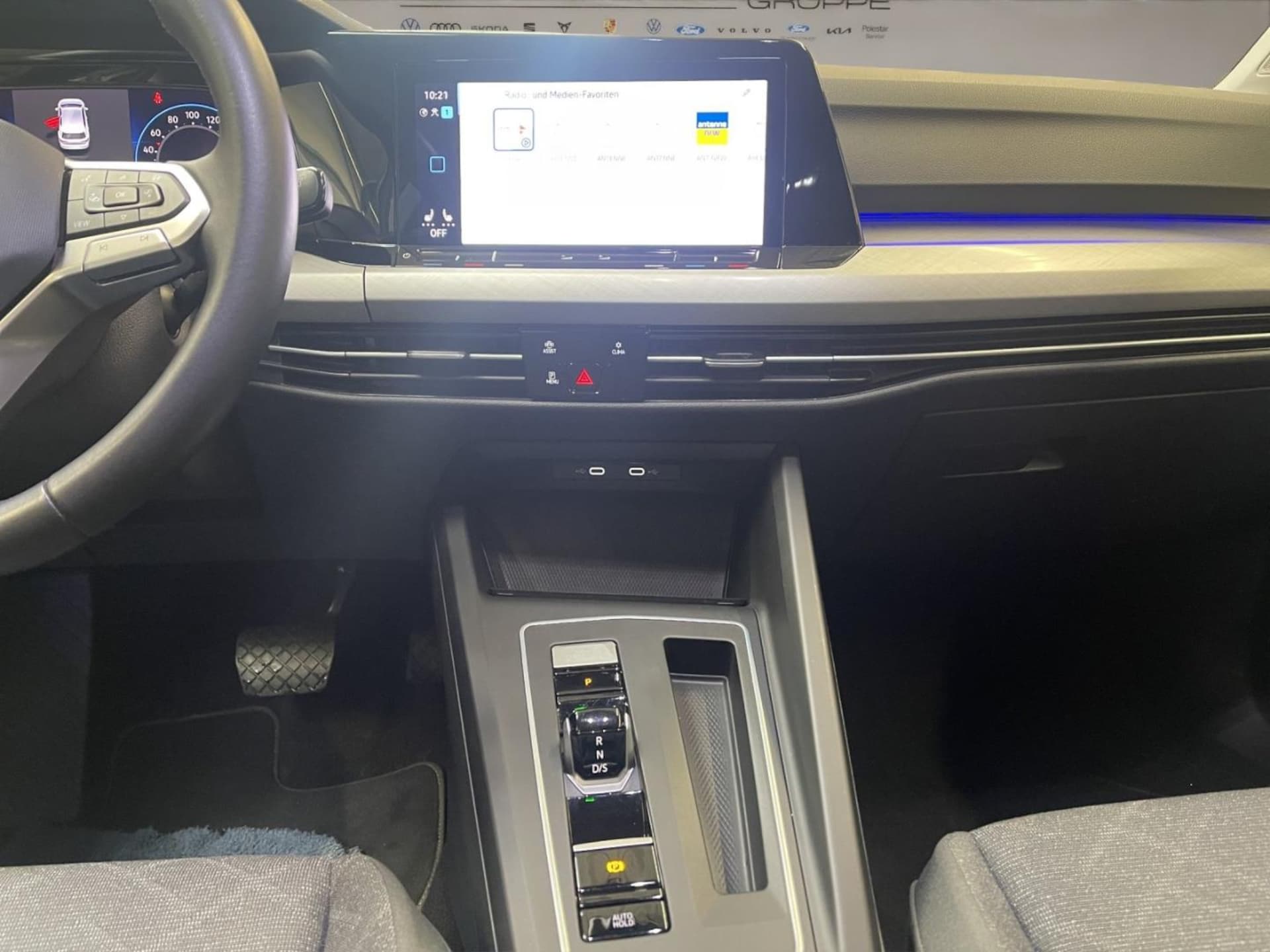 Volkswagen Golf Life