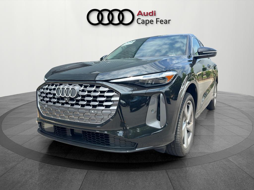 2025 Audi Q5 40 Premium Plus's photo