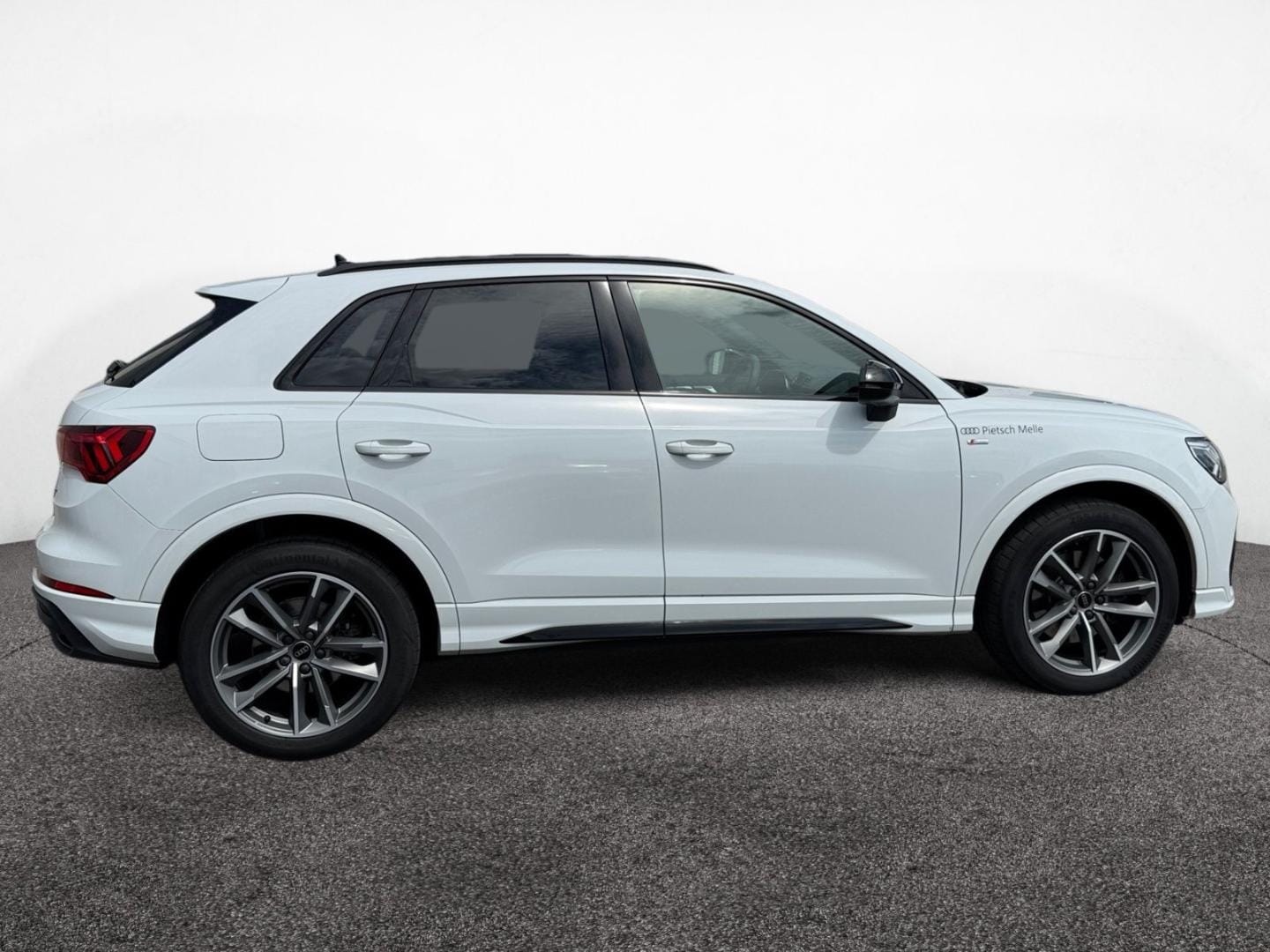 Bild über Audi Q3 S line 40 TDI quattro S tronic - für weitere Informationen kontaktieren Sie den Audi Partner