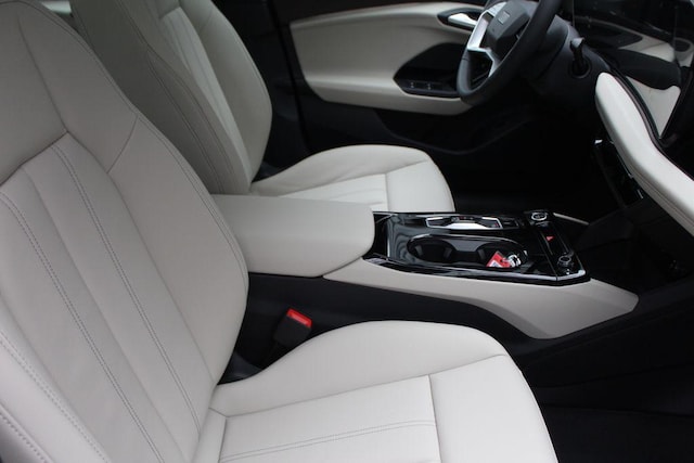 2025 Audi A6 Sportback e-tron Premium - Photo 23