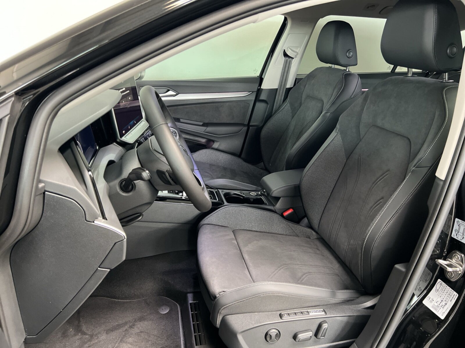 Volkswagen Golf Variant – Bild 6