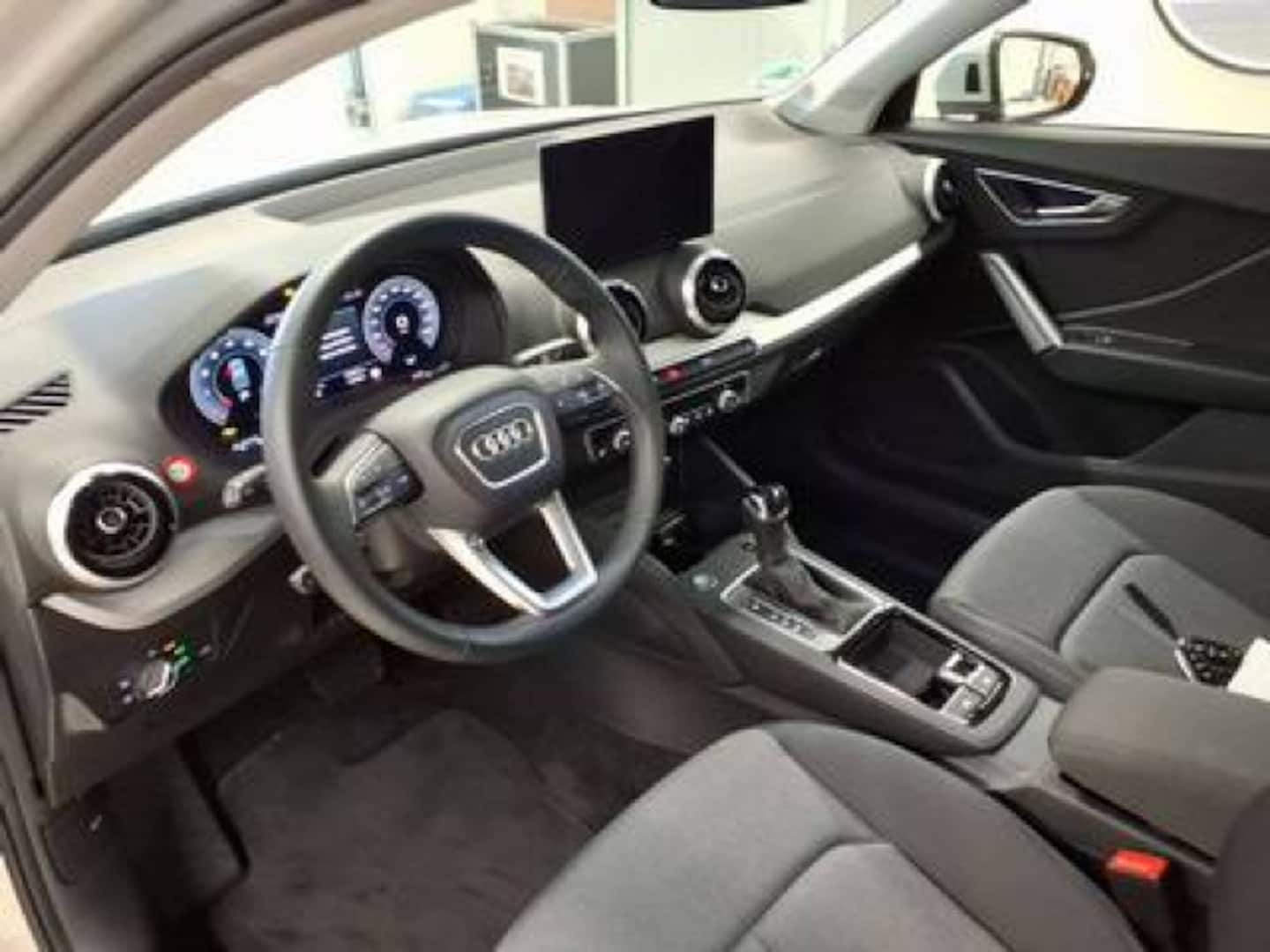 Bild über Audi Q2 advanced 35 TFSI S tronic - für weitere Informationen kontaktieren Sie den Audi Partner