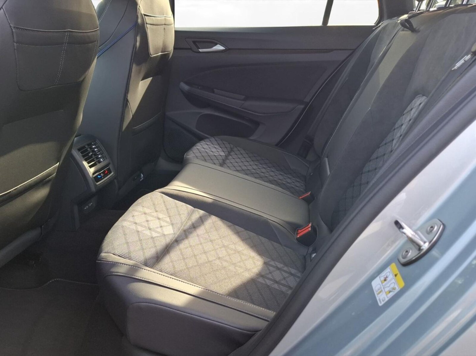 Volkswagen Golf Variant – Bild 3