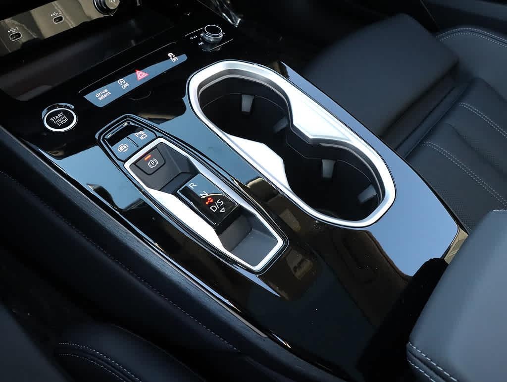 2026 Audi A6 Premium Plus - Photo 24