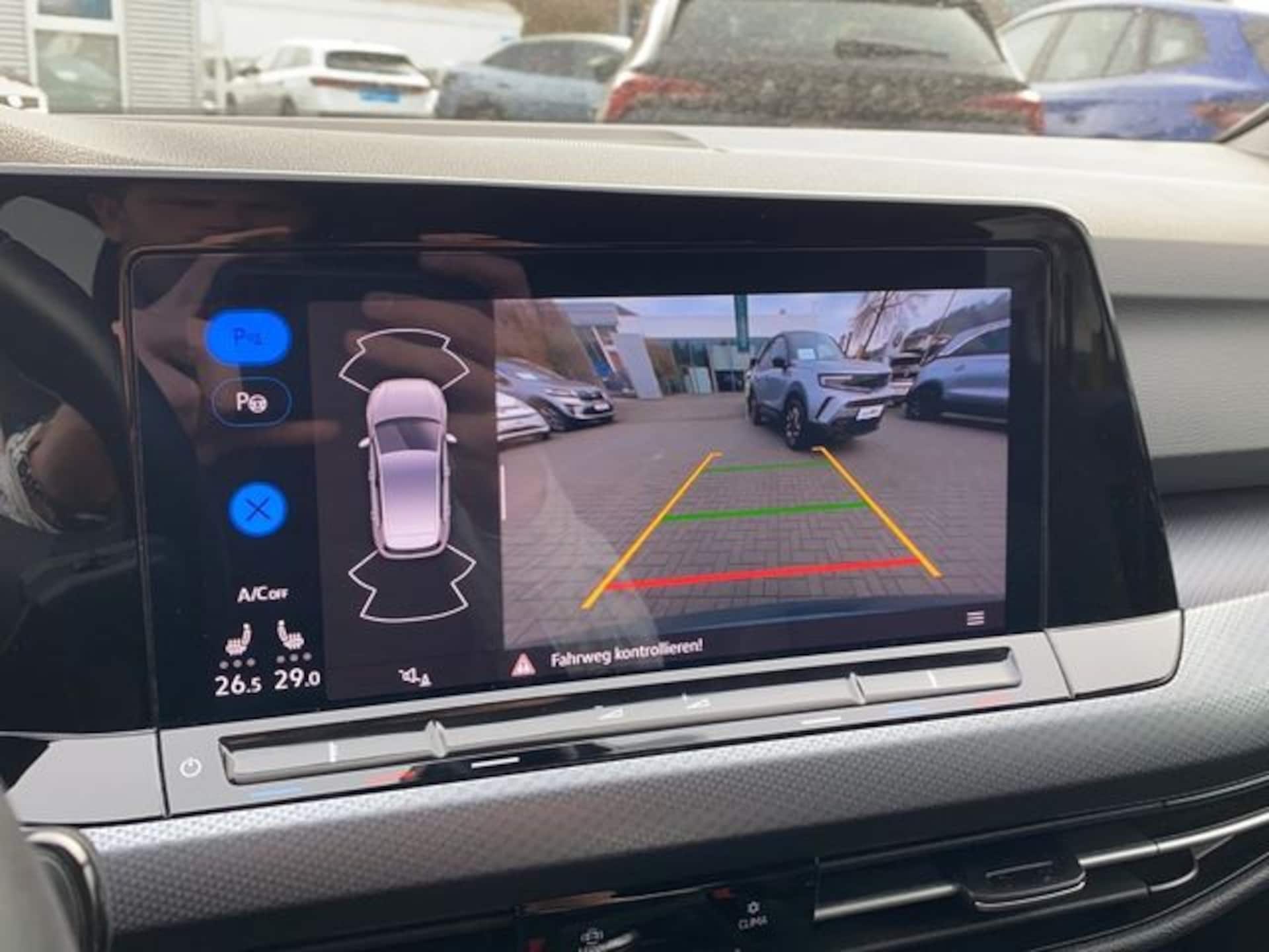 Volkswagen Golf Active